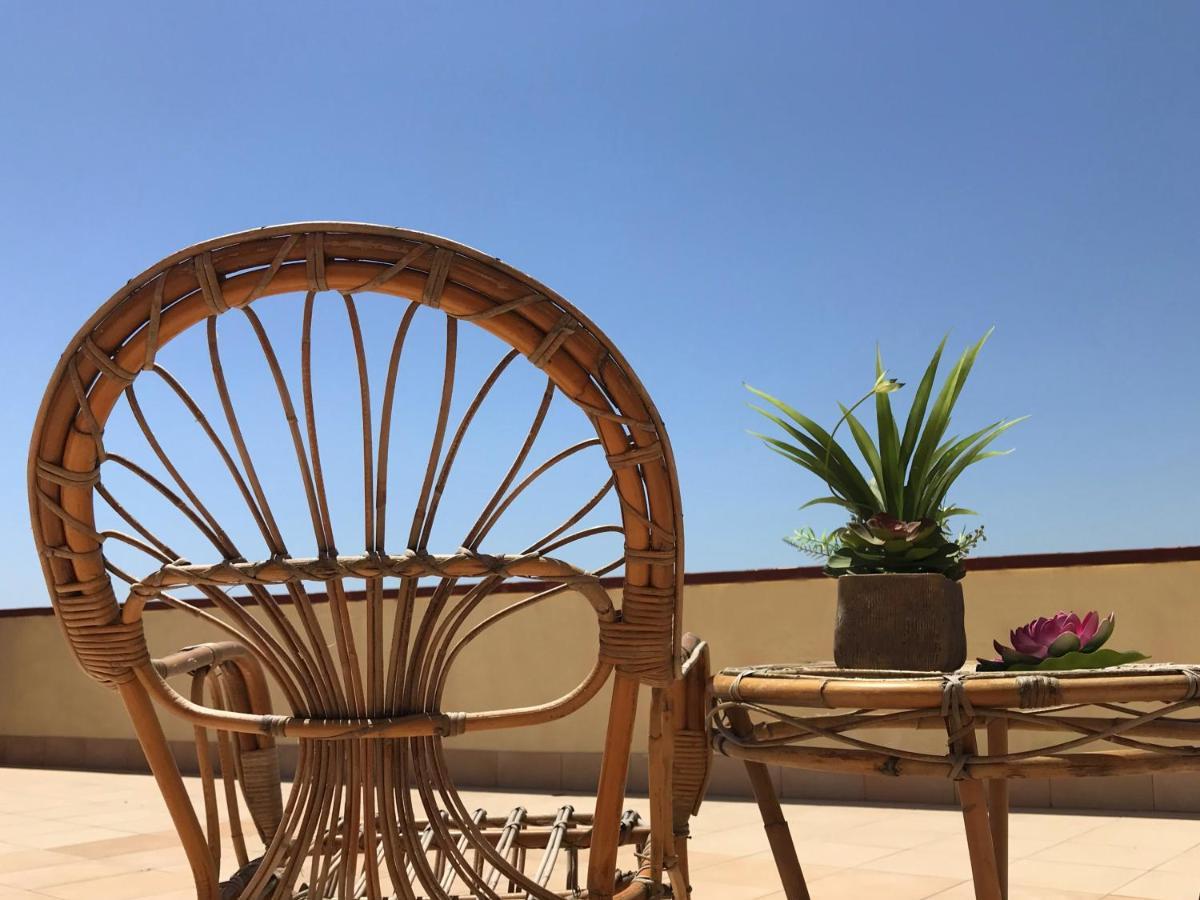 Appartamenti E Stanze Onde Blu Le Castella  Buitenkant foto